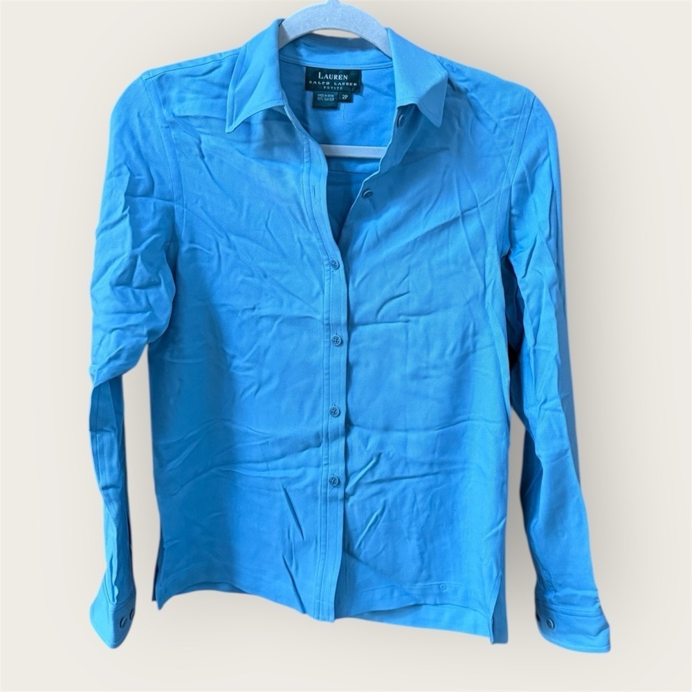 Vintage Lauren Ralph Lauren Light Blue Silk long sleeve button front top